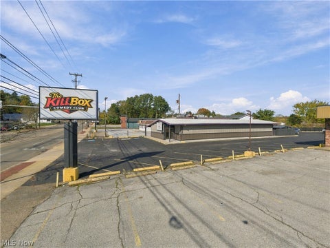 Tiny photo for 1305 E Tallmadge Avenue, Akron, OH 44310 (MLS # 5255315)