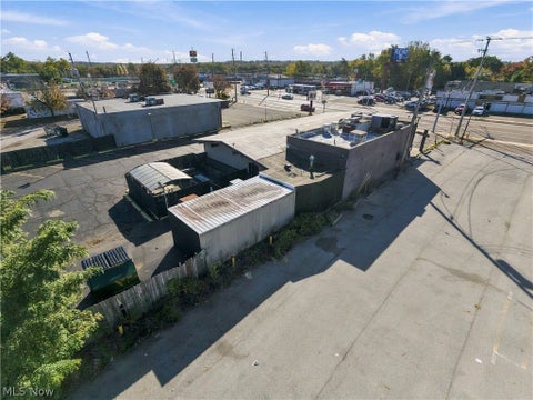 Tiny photo for 1305 E Tallmadge Avenue, Akron, OH 44310 (MLS # 5255315)