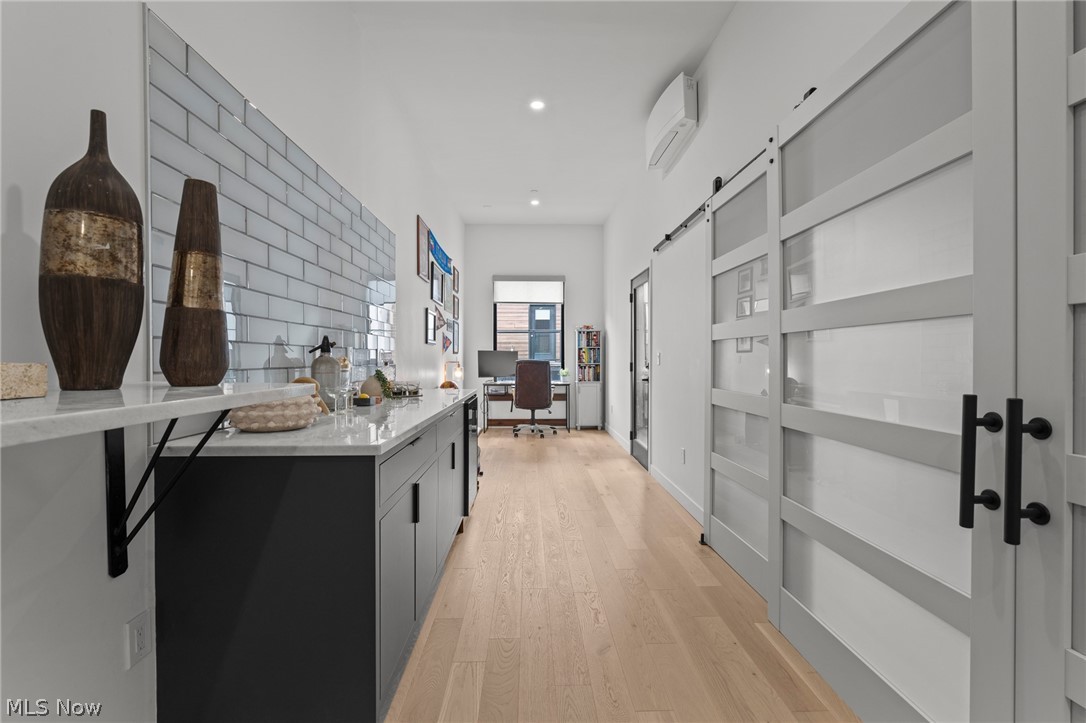 Hinge-Town-Homes - Residential