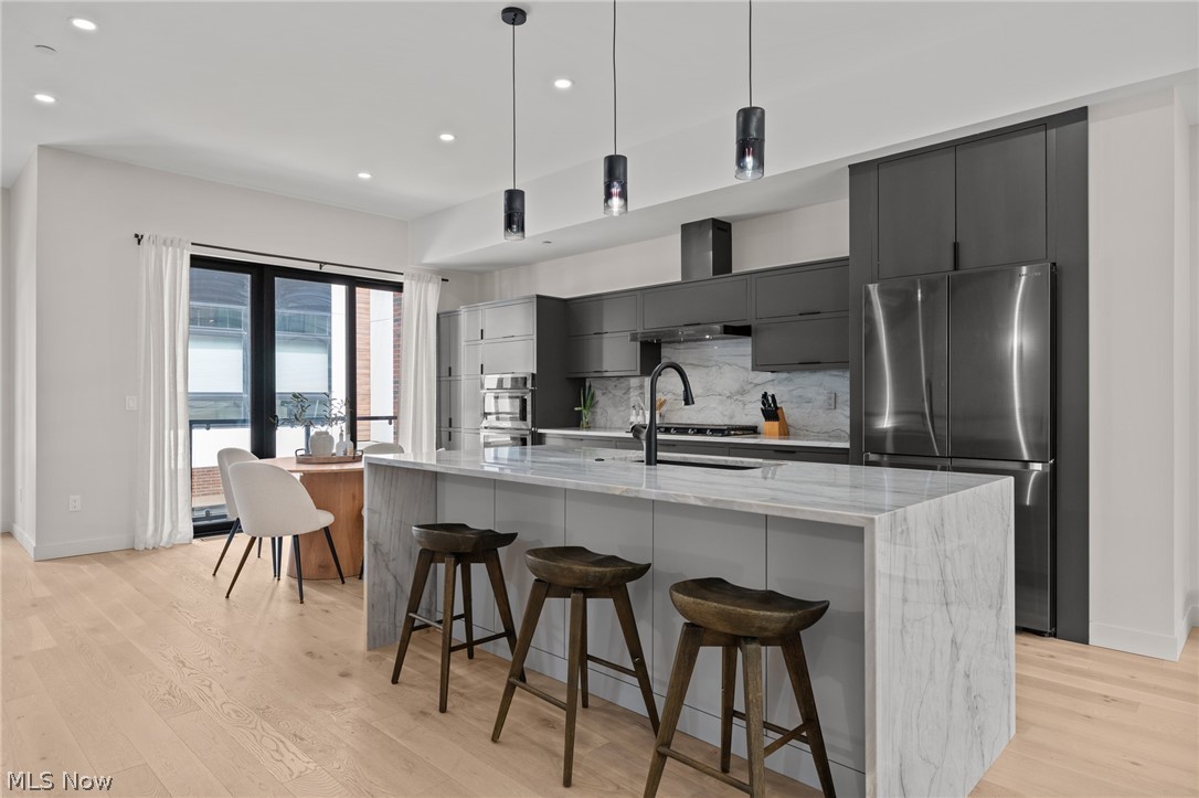 Hinge-Town-Homes - Residential