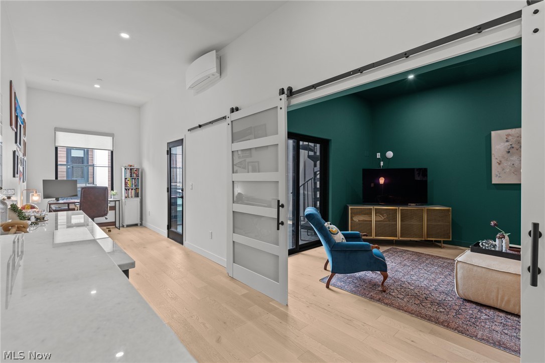 Hinge-Town-Homes - Residential