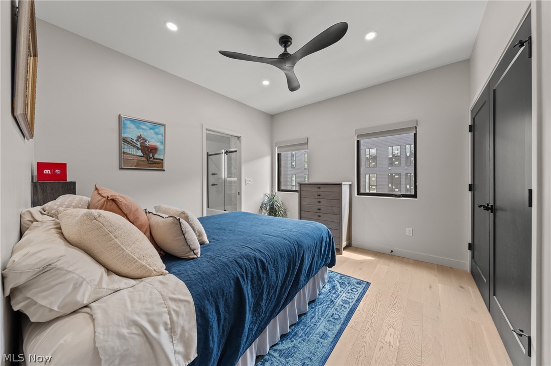 Hinge-Town-Homes - Residential