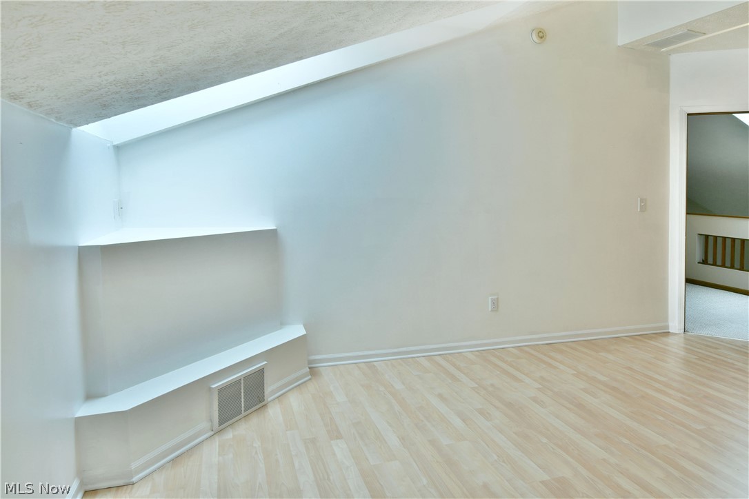 Lake Pointe Condo - Residential