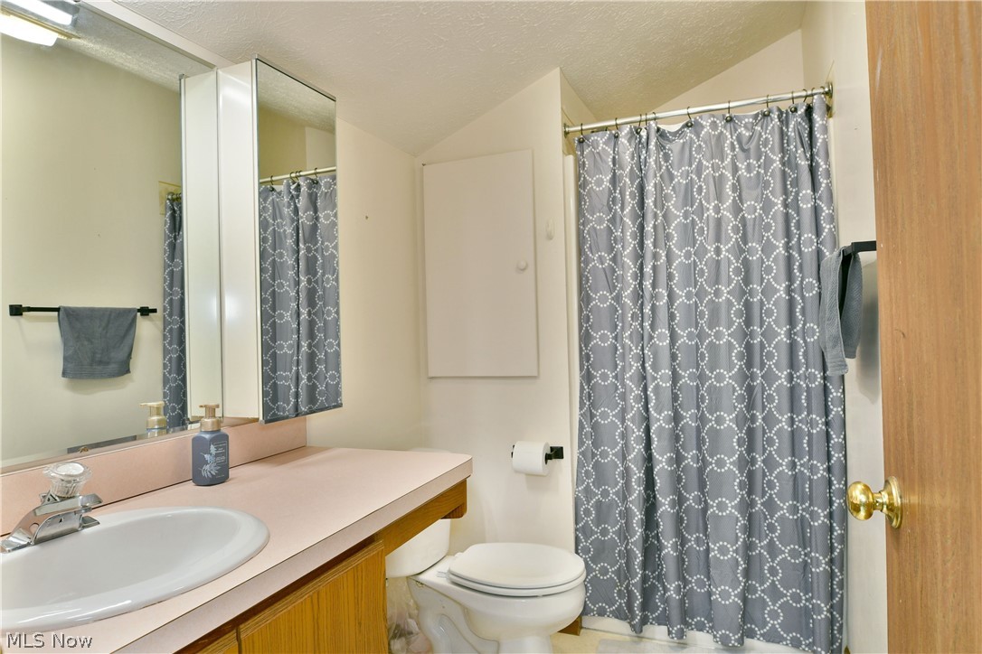 Lake Pointe Condo - Residential