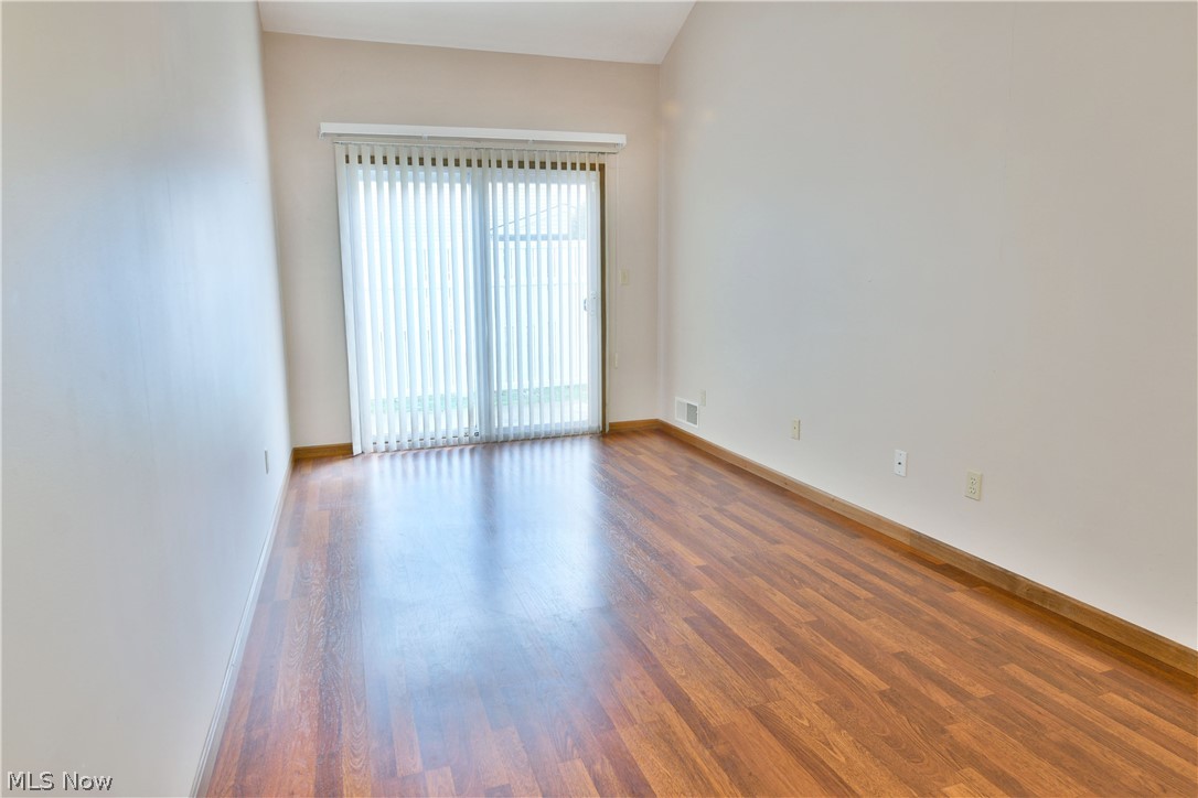 Lake Pointe Condo - Residential