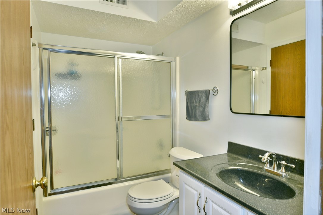 Lake Pointe Condo - Residential