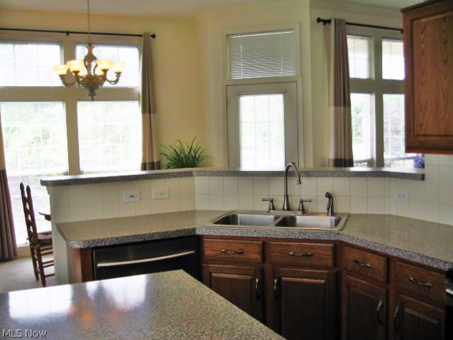 Hydepark Condo Phase ll Unit 17 All - Residential