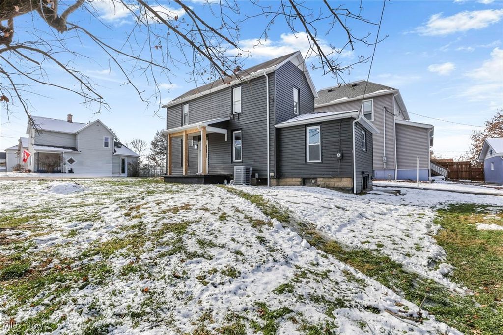 Photo of 208 Meek Avenue, Byesville, OH 43723 (MLS # 5176925)