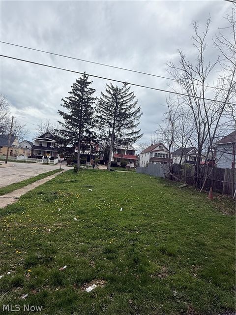 Vacant Land For Sale - 10904 Notre Dame Avenue<br/> Cleveland, OH 44104