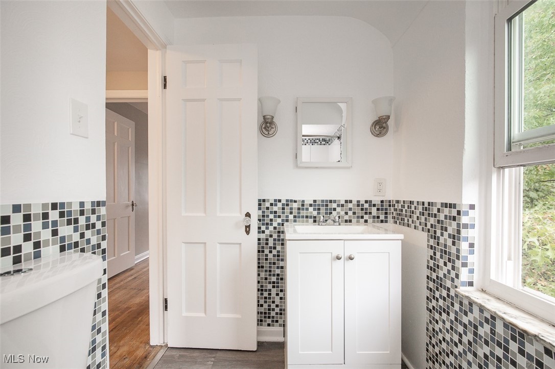 H B Howells Taylor Road - Residential