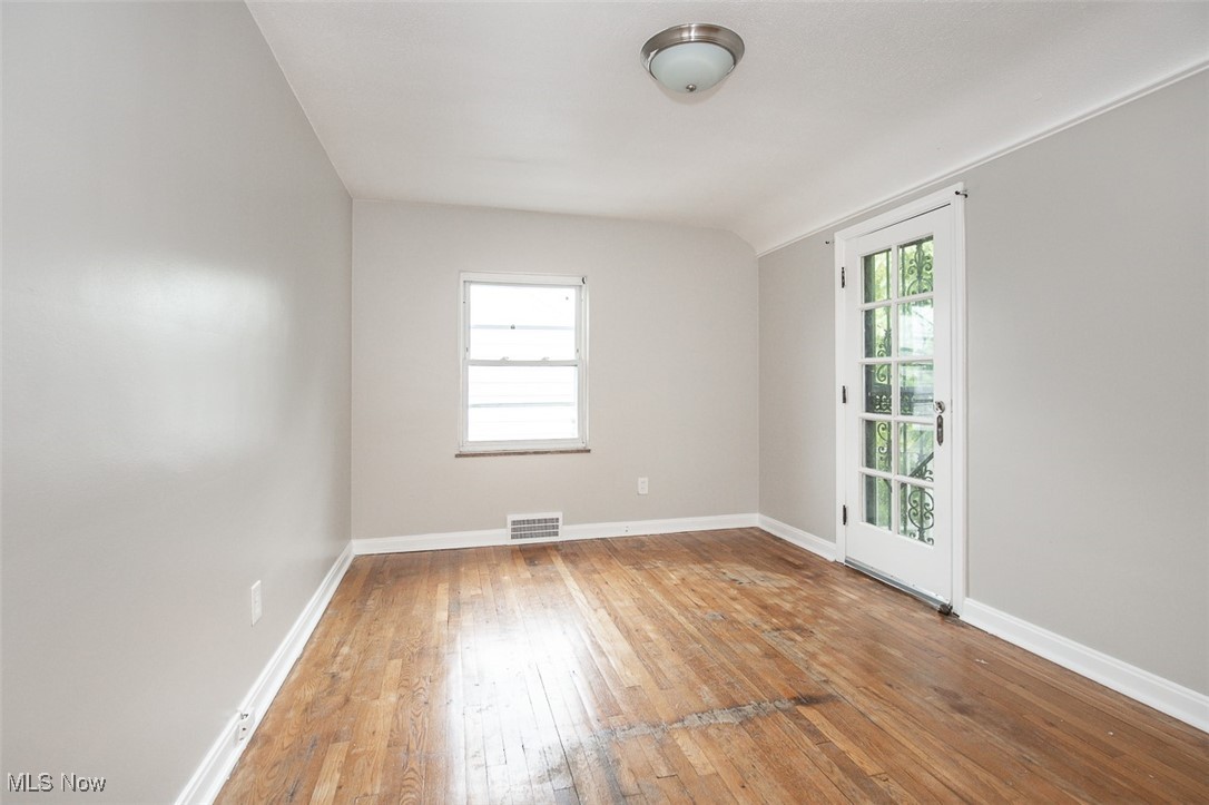 H B Howells Taylor Road - Residential