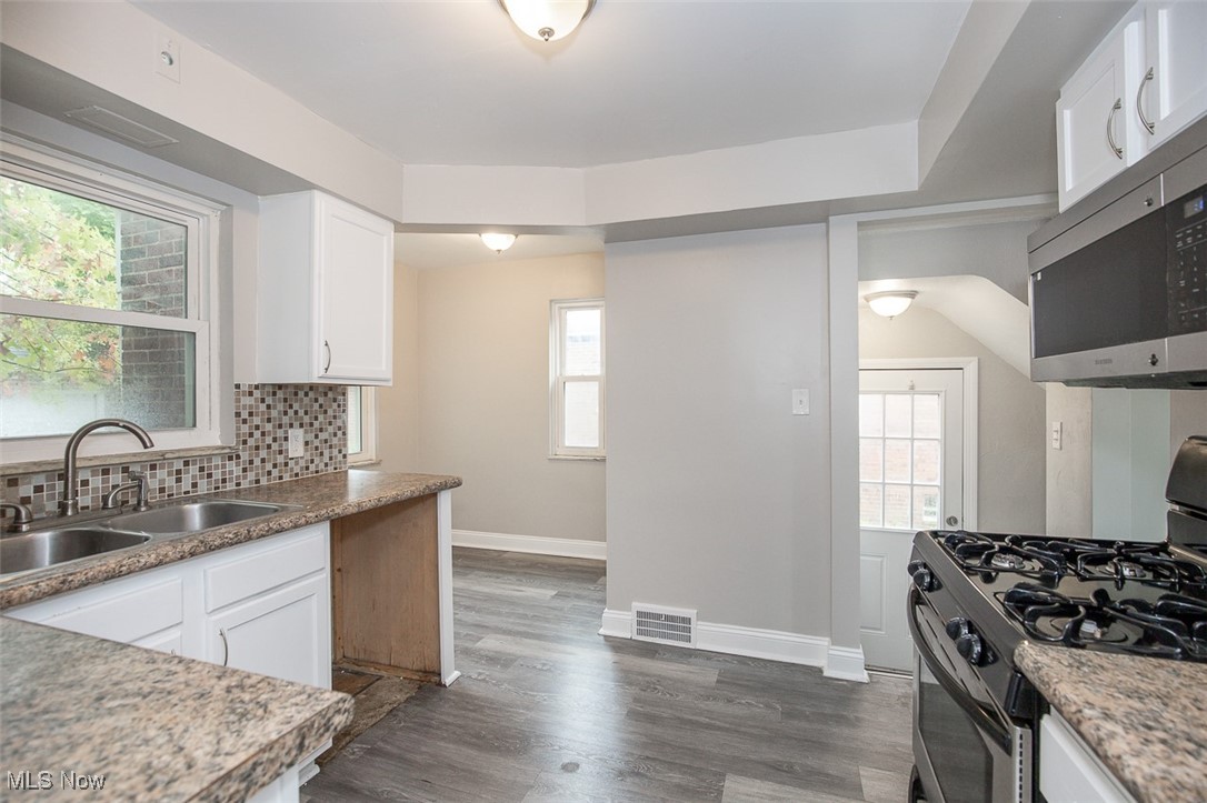 H B Howells Taylor Road - Residential