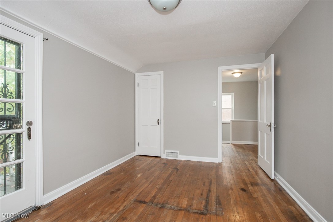 H B Howells Taylor Road - Residential