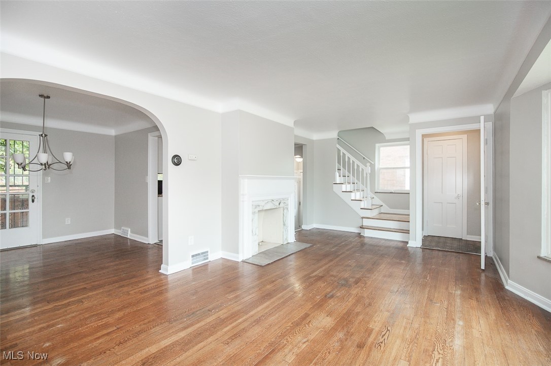 H B Howells Taylor Road - Residential