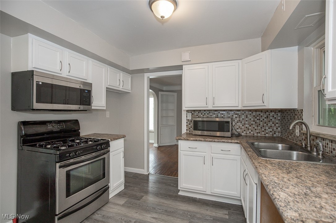 H B Howells Taylor Road - Residential