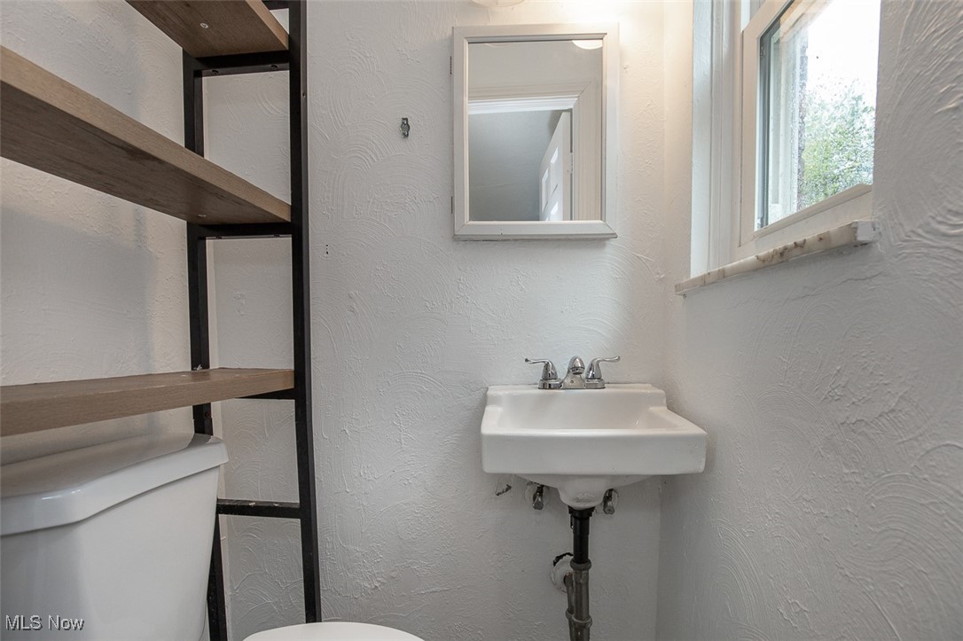 H B Howells Taylor Road - Residential