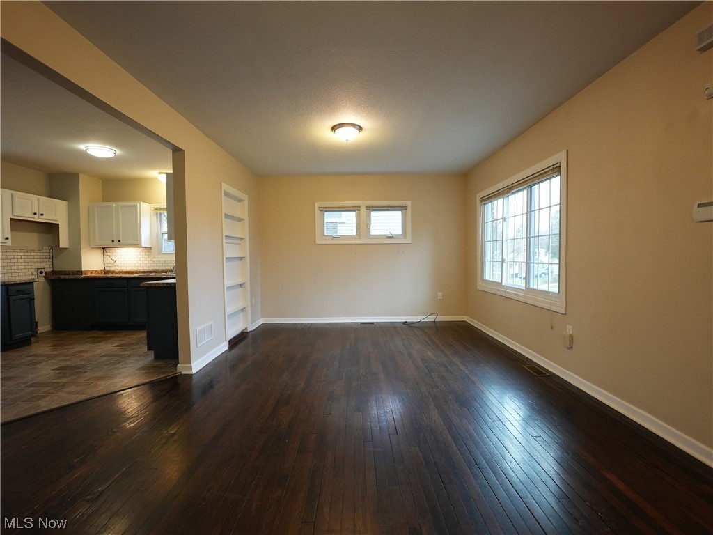 City/Youngstown - Residential