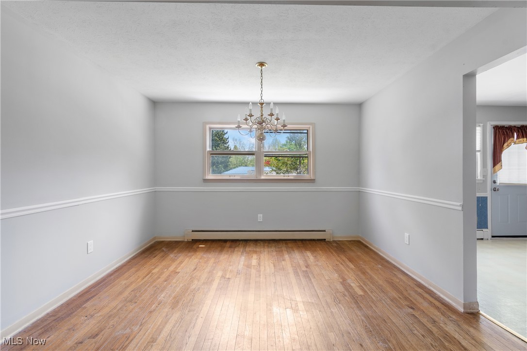 202 Maple Avenue, Chardon, Ohio image 12