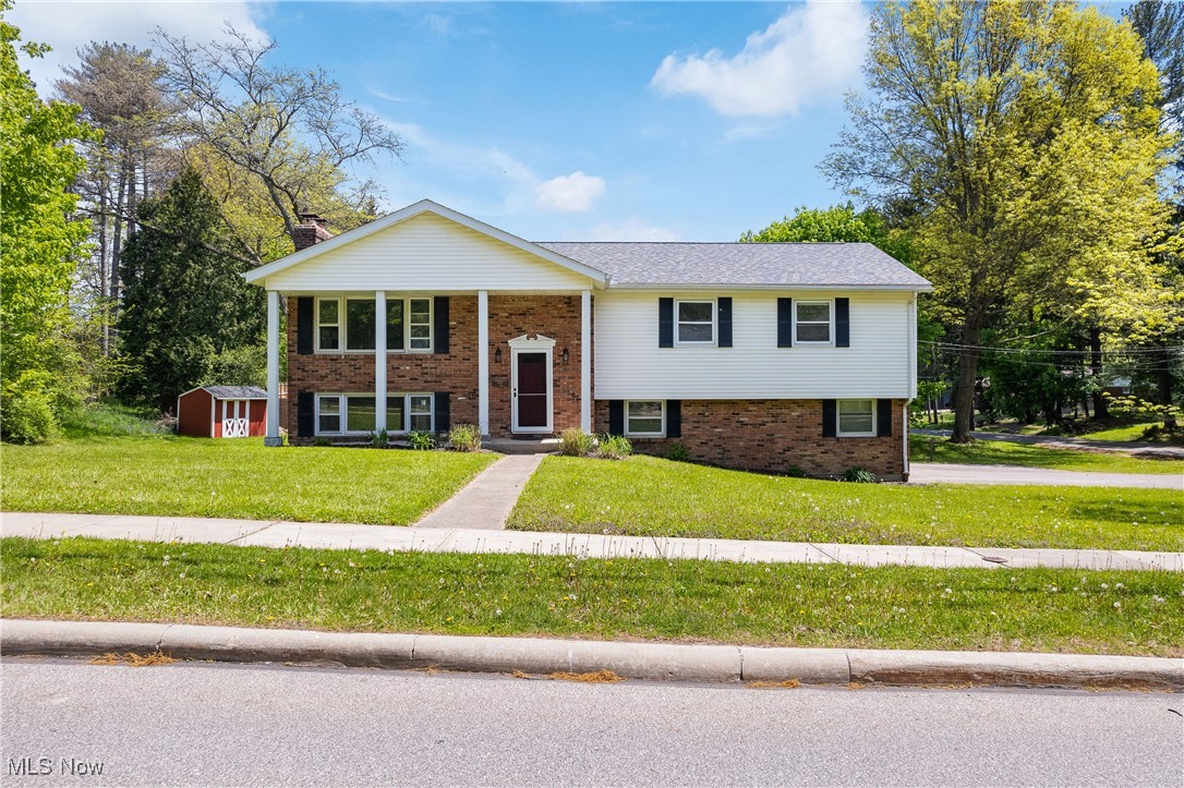 202 Maple Avenue, Chardon, Ohio image 2