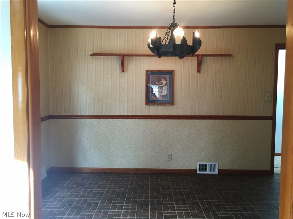 Hubbard Manor 03 - Residential