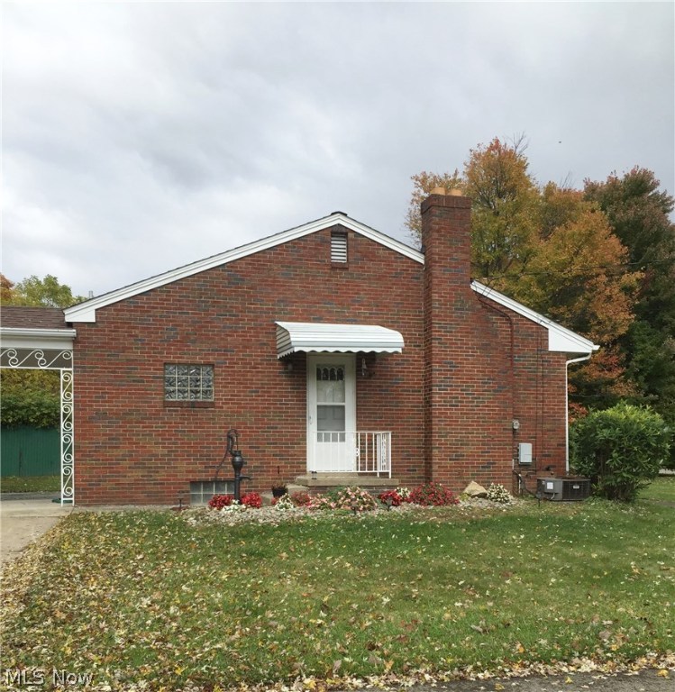 Hubbard Manor 03 - Residential