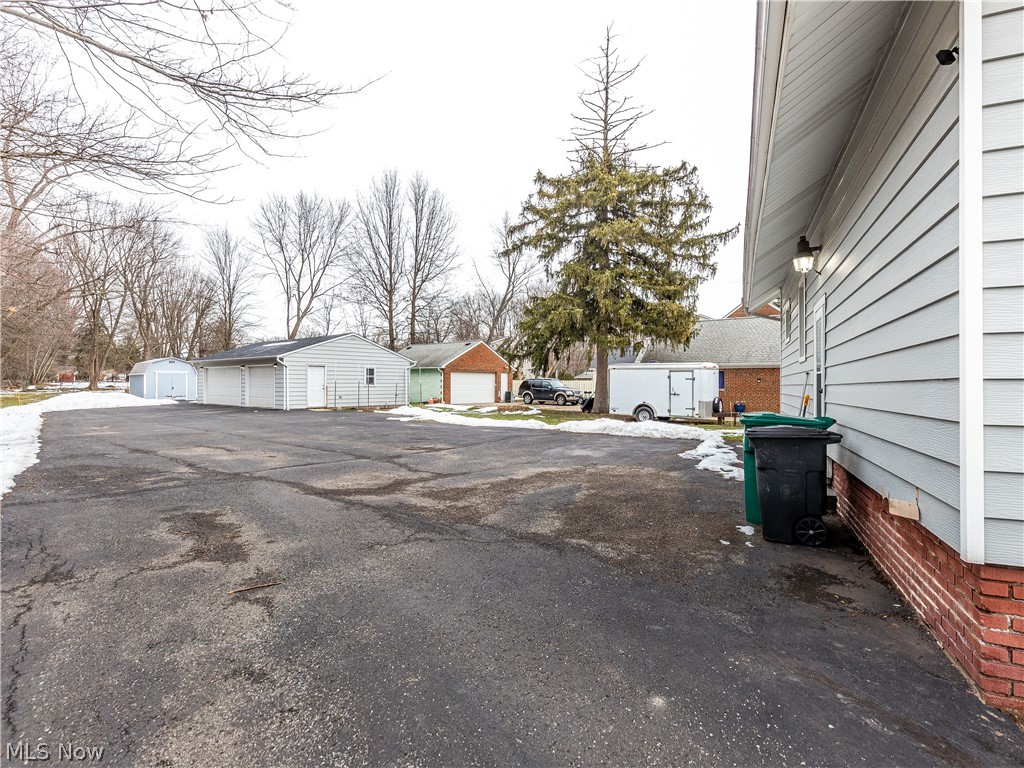 S H Kleinman Realty Cos Eucli - Residential