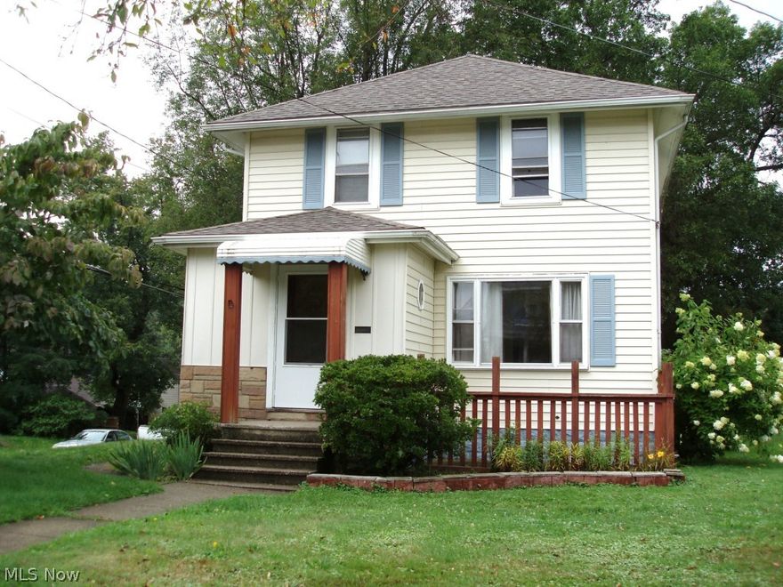 2 Story Colonial with large Family Room and Master Bedroom addition. Remodeled Kitchen with appliances. Rec.Room and half bath in basement. 
Newer Furnace and Windows.
One block from Goodyear Park. 
Ellet Schools.