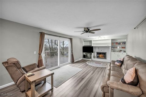 Tiny photo for 30185 Overlook Drive, Wickliffe, OH 44092 (MLS # 5178635)