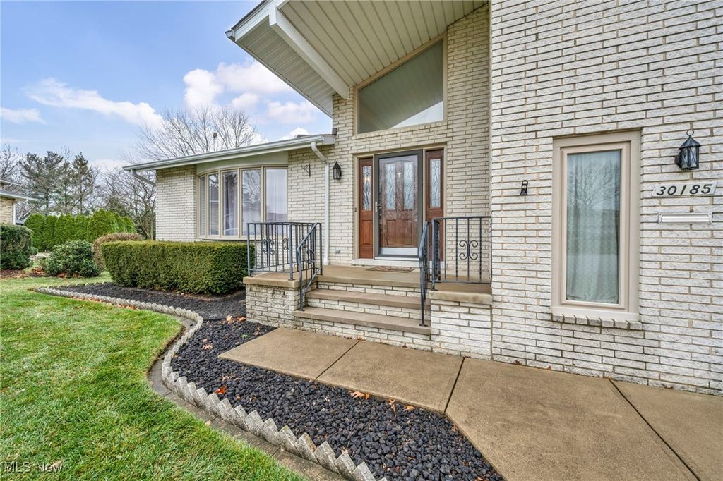 Photo of 30185 Overlook Drive, Wickliffe, OH 44092 (MLS # 5178635)