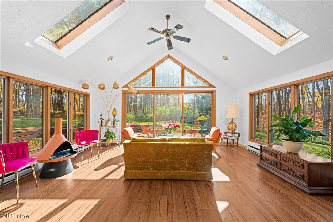 Holmes - Residential