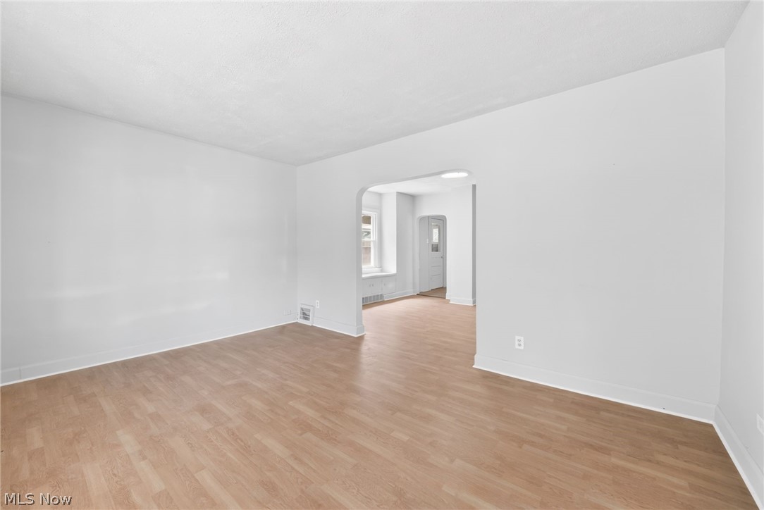 3162 W 104th Street