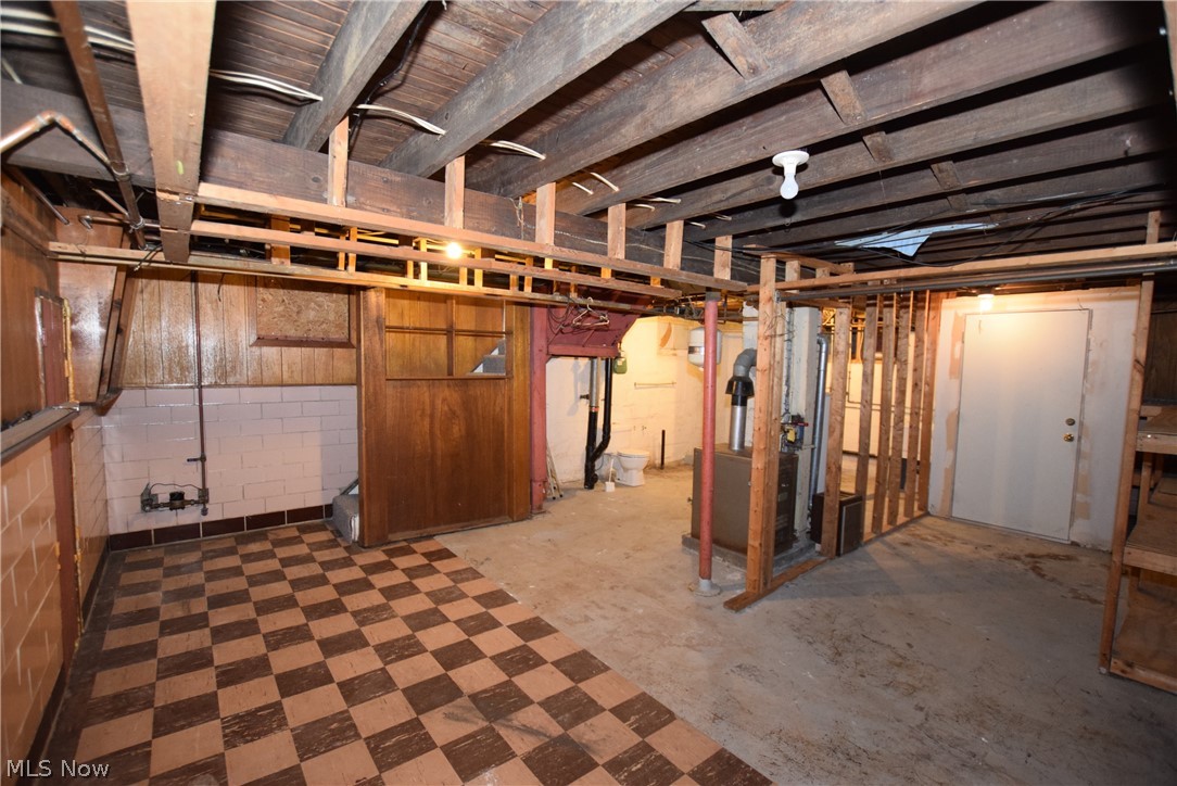 A A Moores North Barberton - Residential