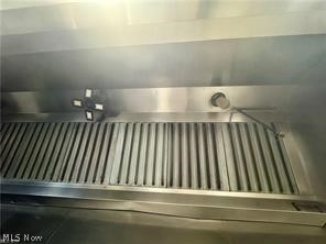 City/Canton - Commercial Sale