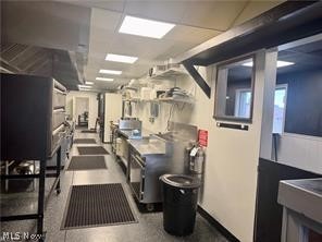 City/Canton - Commercial Sale