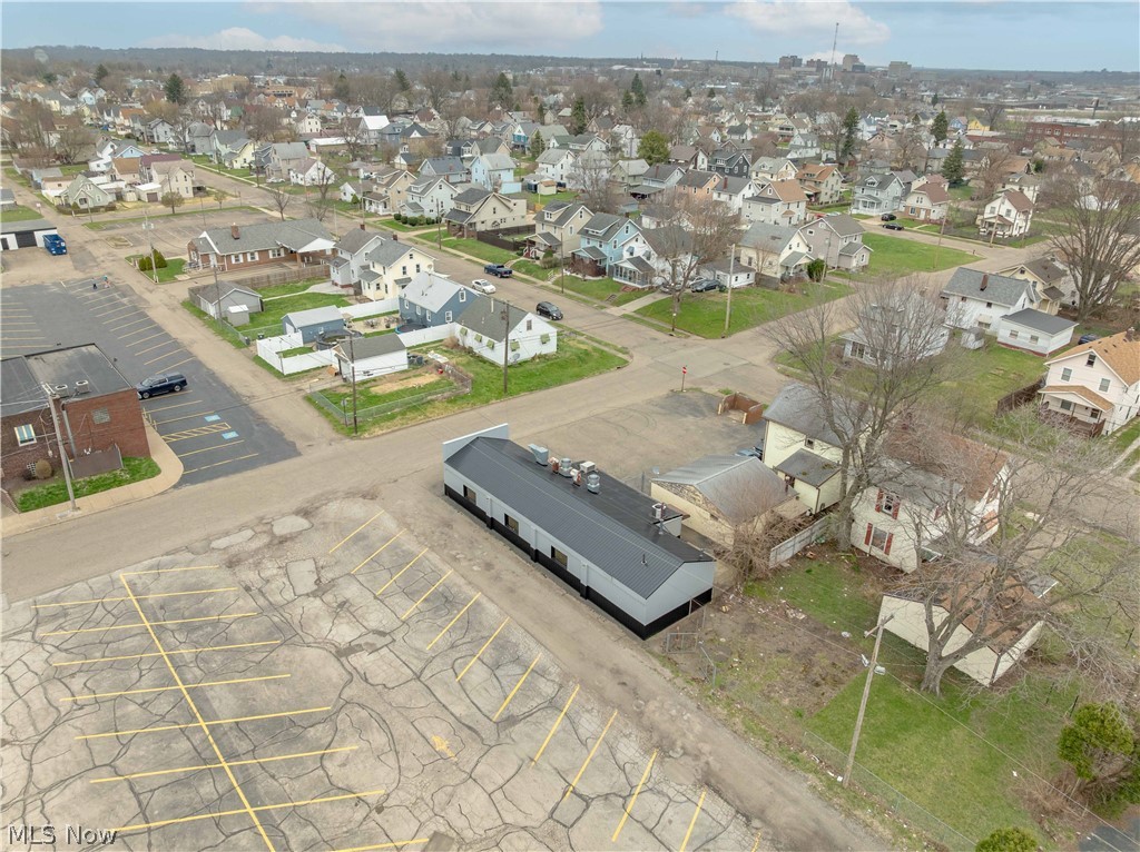 City/Canton - Commercial Sale