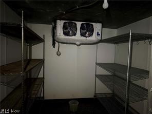 City/Canton - Commercial Sale