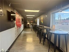 City/Canton - Commercial Sale