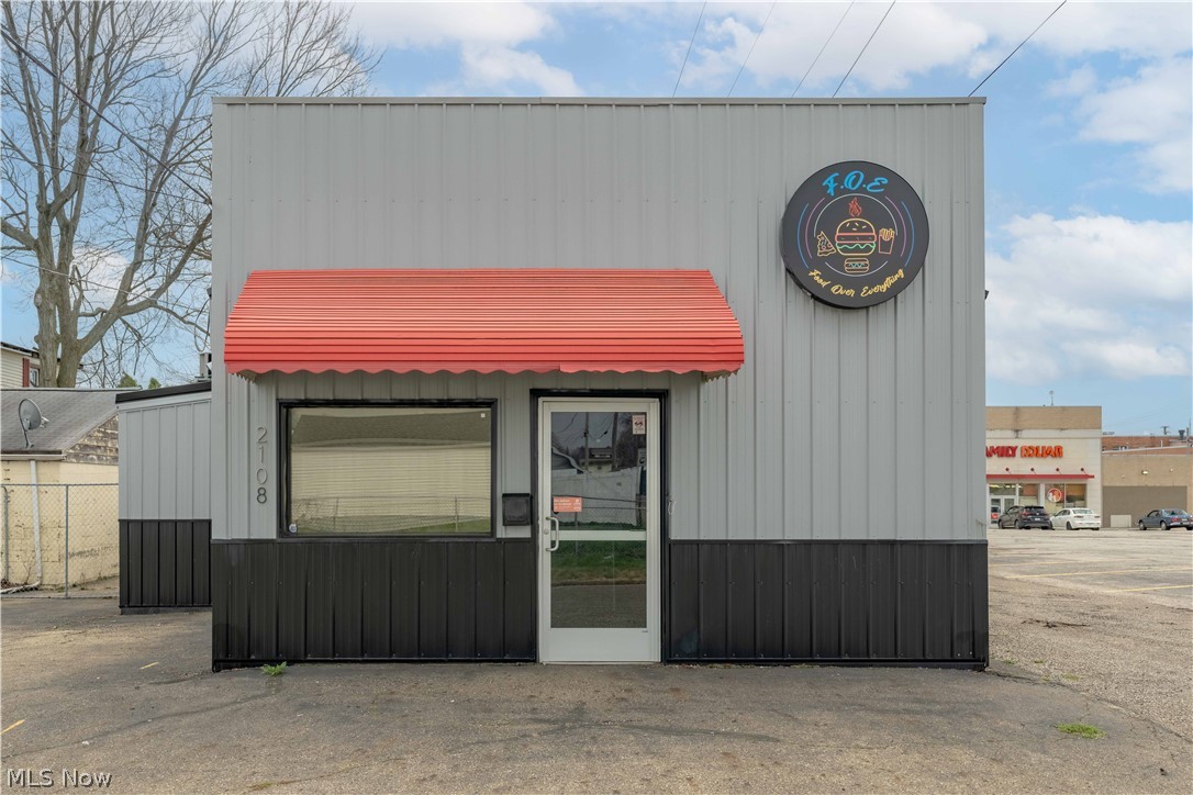 City/Canton - Commercial Sale