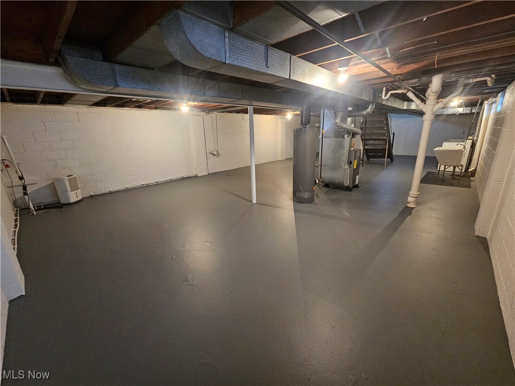 Youngstown, Ohio 44505, United States, 3 Bedrooms Bedrooms, ,2 BathroomsBathrooms,Residential,Active,253952