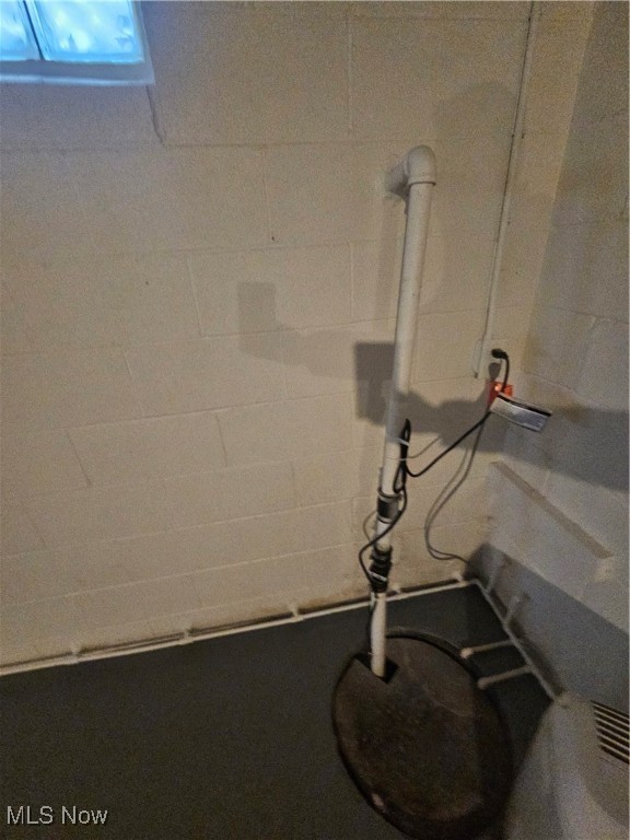 Youngstown, Ohio 44505, United States, 3 Bedrooms Bedrooms, ,2 BathroomsBathrooms,Residential,Active,253952