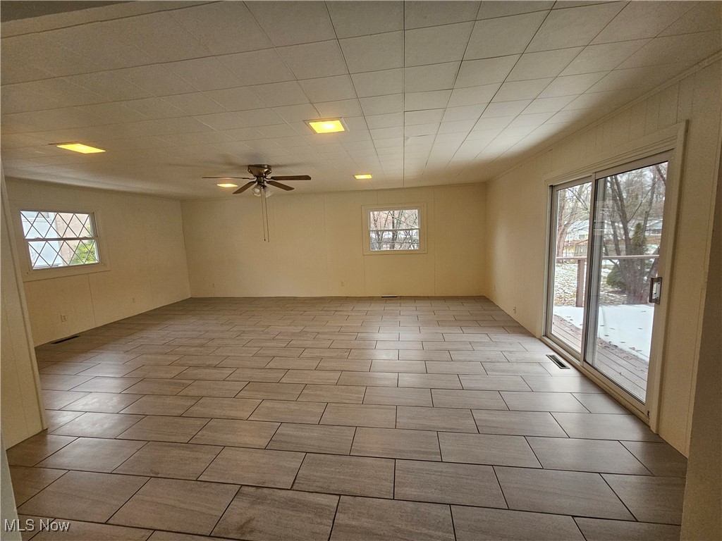 Youngstown, Ohio 44505, United States, 3 Bedrooms Bedrooms, ,2 BathroomsBathrooms,Residential,Active,253952