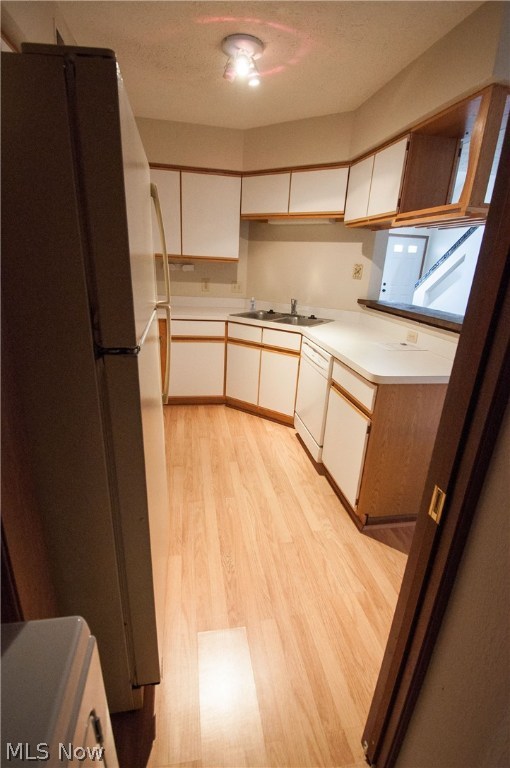 Lake Pointe Condo - Residential