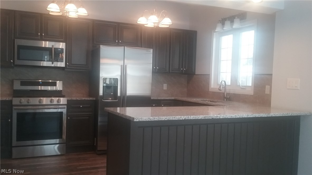 Gloria Glens - Residential