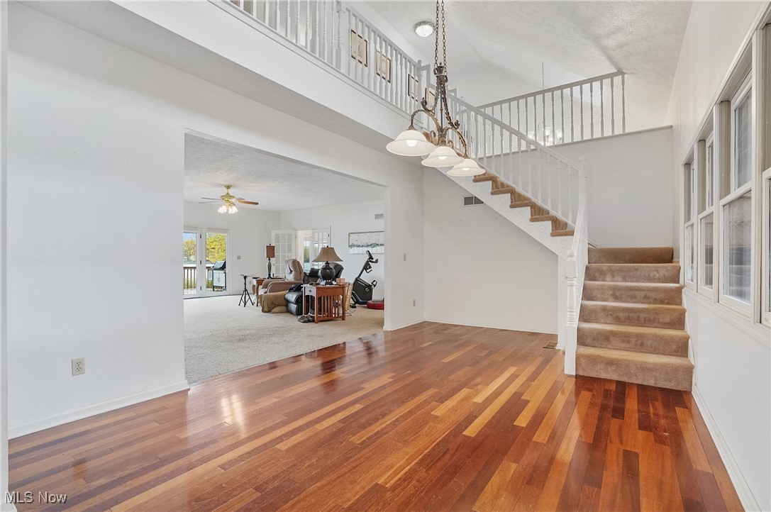 Roaming Rock - Residential