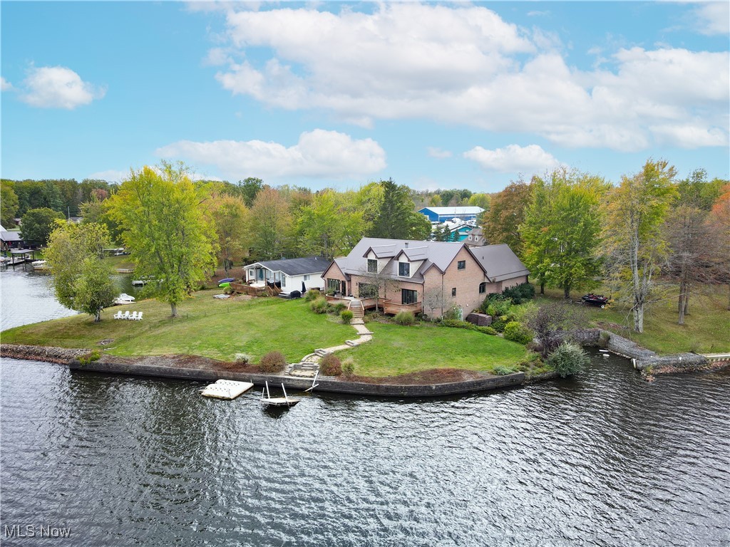 Roaming Rock - Residential