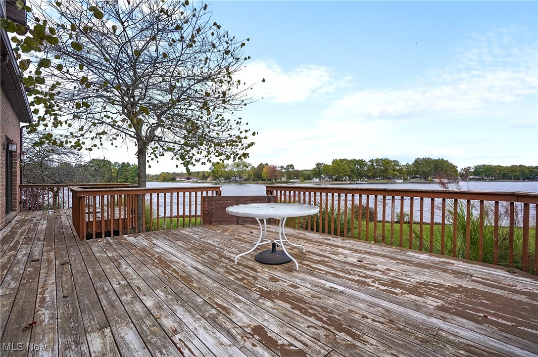 Roaming Rock - Residential