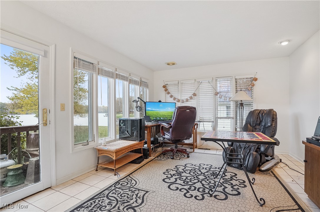 Roaming Rock - Residential