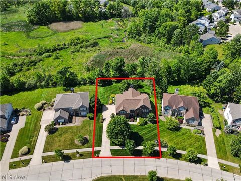 Tiny photo for 975 W Parkway Boulevard, Aurora, OH 44202 (MLS # 5217906)