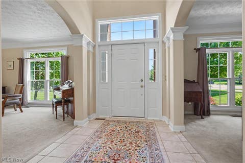 Tiny photo for 975 W Parkway Boulevard, Aurora, OH 44202 (MLS # 5217906)