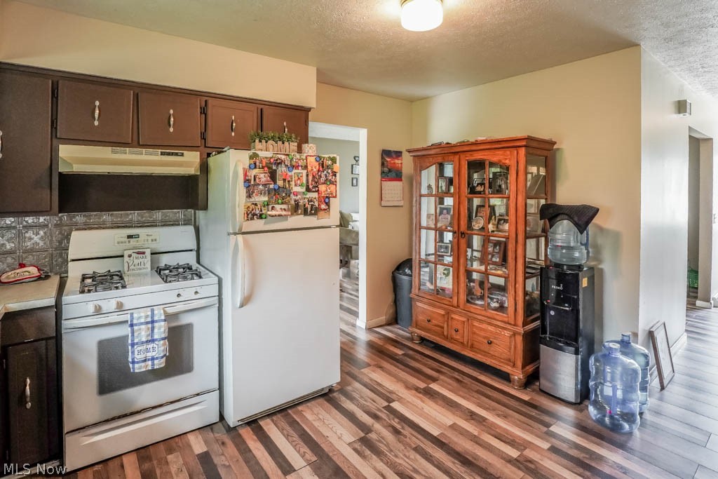 Perry Hills Colony - Residential